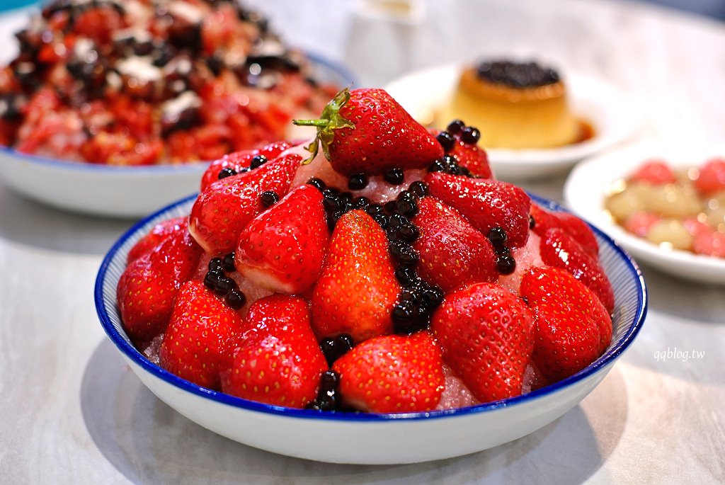 台南安平︱南泉冰菓室．安平運河旁懷舊復古風冰店，冬天必吃草莓冰 @QQ的懶骨頭