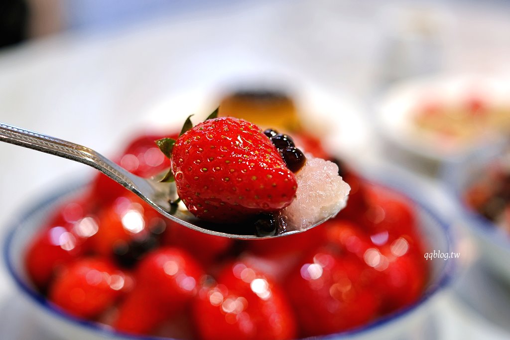 台南安平︱南泉冰菓室．安平運河旁懷舊復古風冰店，冬天必吃草莓冰 @QQ的懶骨頭