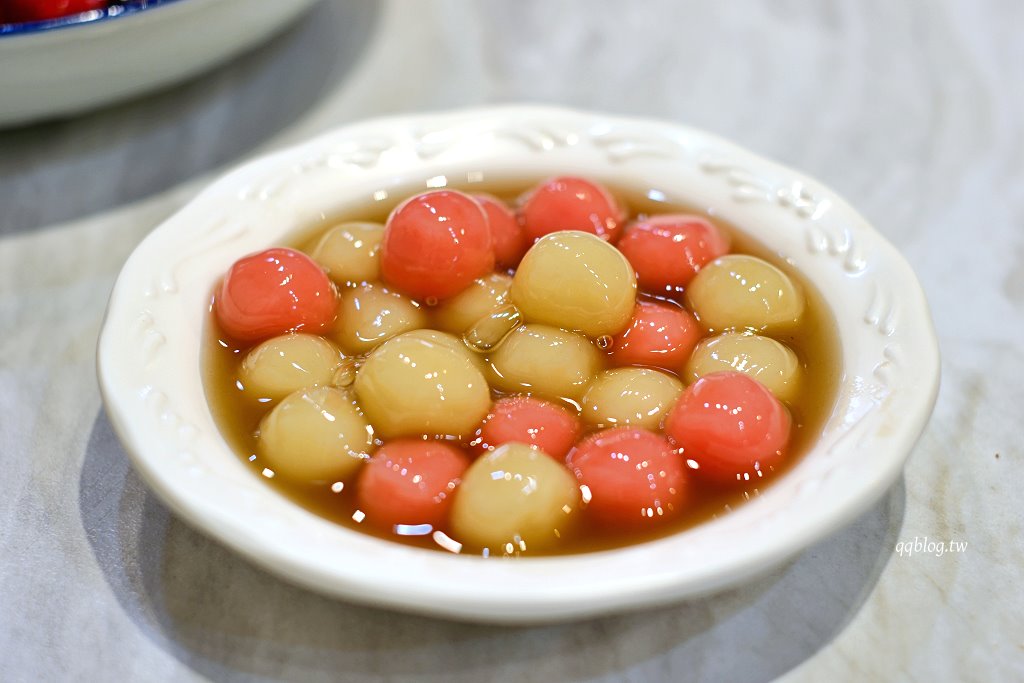 台南安平︱南泉冰菓室．安平運河旁懷舊復古風冰店，冬天必吃草莓冰 @QQ的懶骨頭