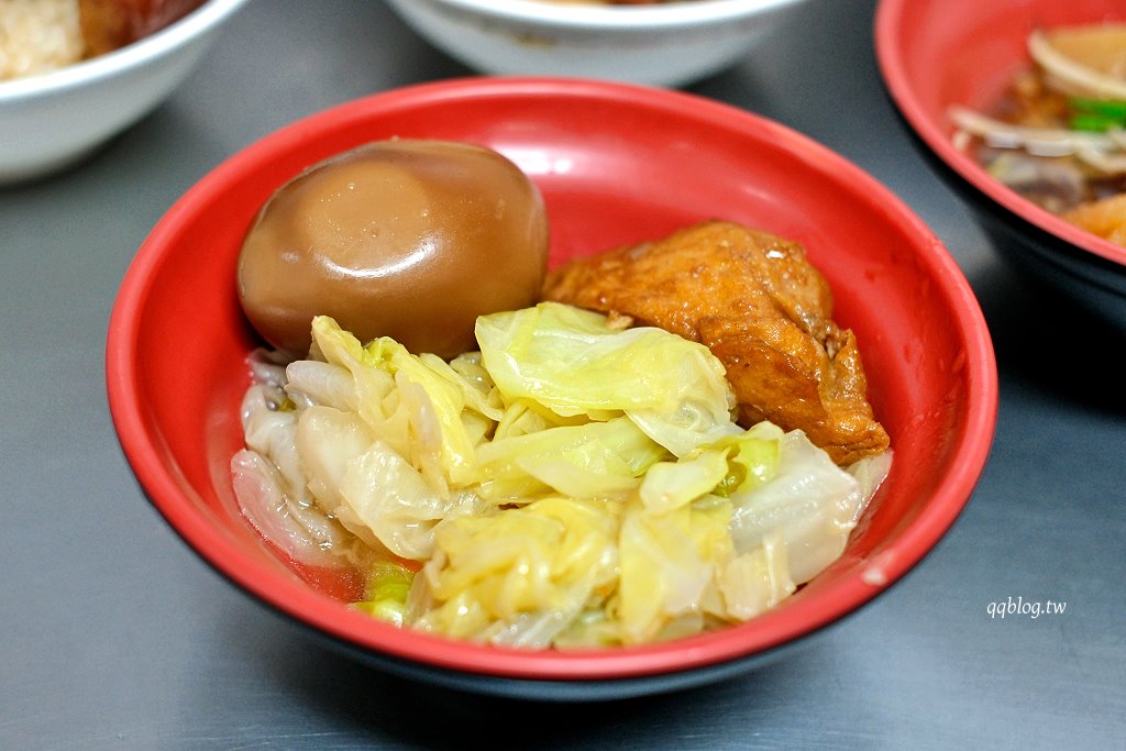 彰化︱阿泉爌肉飯．彰化在地營業近百年的歷史焢肉飯老店，榮獲第一屆500碗首獎 @QQ的懶骨頭