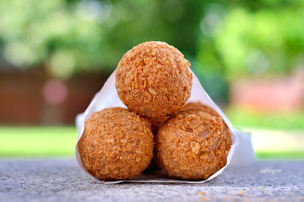 台中大甲︱五甲地香酥芋泥球.現點現炸香酥芋泥球,三種口味各有特色 @QQ的懶骨頭 台中大甲︱五甲地香酥芋泥球.現點現炸香酥芋泥球,三種口味各有特色 @QQ的懶骨頭