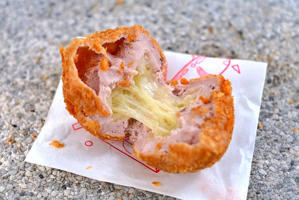 台中大甲︱五甲地香酥芋泥球．現點現炸香酥芋泥球，三種口味各有特色 @QQ的懶骨頭