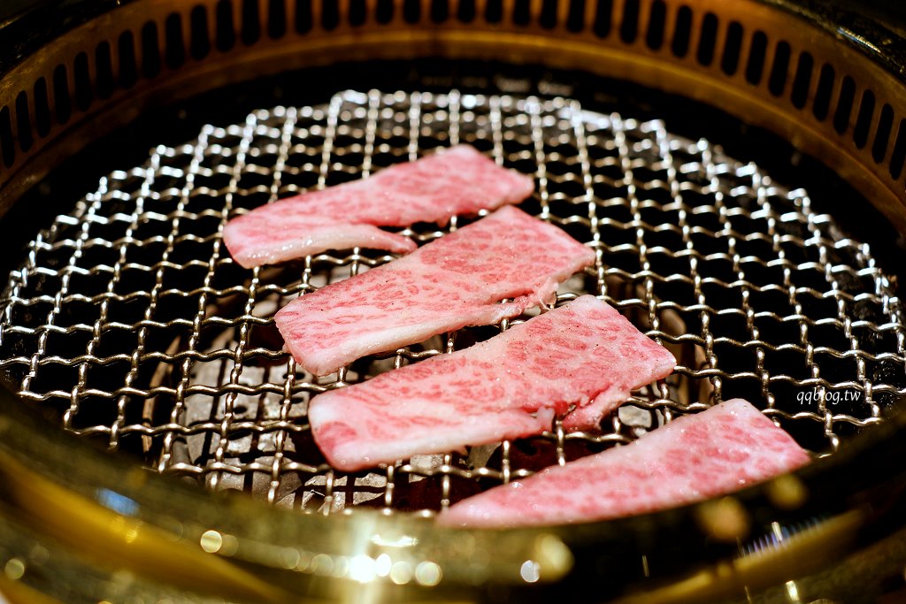 台中北屯︱茶六燒肉堂 東山店.新年限定躍馬迎春雙人套餐,八種牛肉部位吃的很過癮 @QQ的懶骨頭 台中北屯︱茶六燒肉堂 東山店.新年限定躍馬迎春雙人套餐,八種牛肉部位吃的很過癮 @QQ的懶骨頭