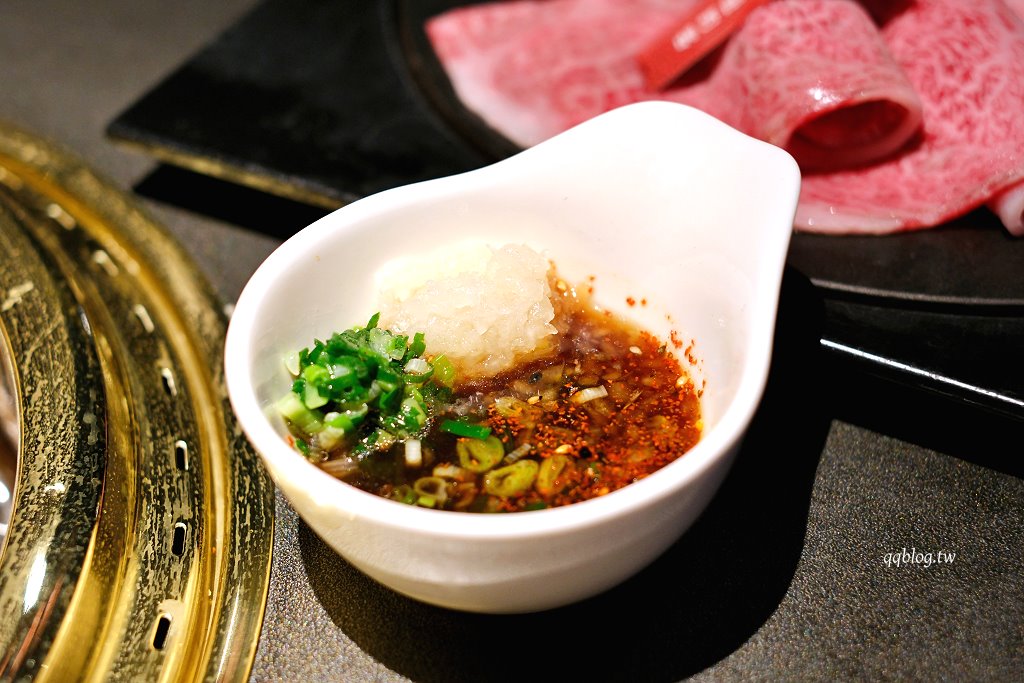 台中北屯︱茶六燒肉堂 東山店.新年限定躍馬迎春雙人套餐,八種牛肉部位吃的很過癮 @QQ的懶骨頭 台中北屯︱茶六燒肉堂 東山店.新年限定躍馬迎春雙人套餐,八種牛肉部位吃的很過癮 @QQ的懶骨頭