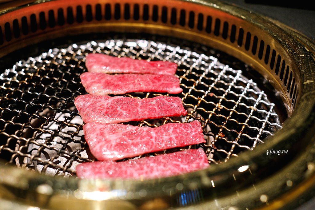 台中北屯︱茶六燒肉堂 東山店.新年限定躍馬迎春雙人套餐,八種牛肉部位吃的很過癮 @QQ的懶骨頭 台中北屯︱茶六燒肉堂 東山店.新年限定躍馬迎春雙人套餐,八種牛肉部位吃的很過癮 @QQ的懶骨頭