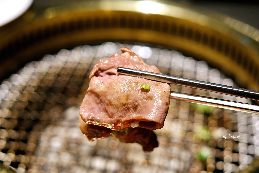 台中北屯︱茶六燒肉堂 東山店.新年限定躍馬迎春雙人套餐,八種牛肉部位吃的很過癮 @QQ的懶骨頭 台中北屯︱茶六燒肉堂 東山店.新年限定躍馬迎春雙人套餐,八種牛肉部位吃的很過癮 @QQ的懶骨頭