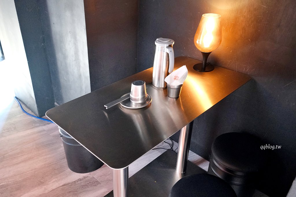 台中西區︱聖水洞水芹燒酒屋．台灣第一家水芹料理餐廳 @QQ的懶骨頭