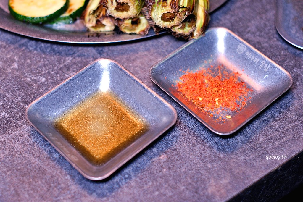 台中西區︱聖水洞水芹燒酒屋．台灣第一家水芹料理餐廳 @QQ的懶骨頭