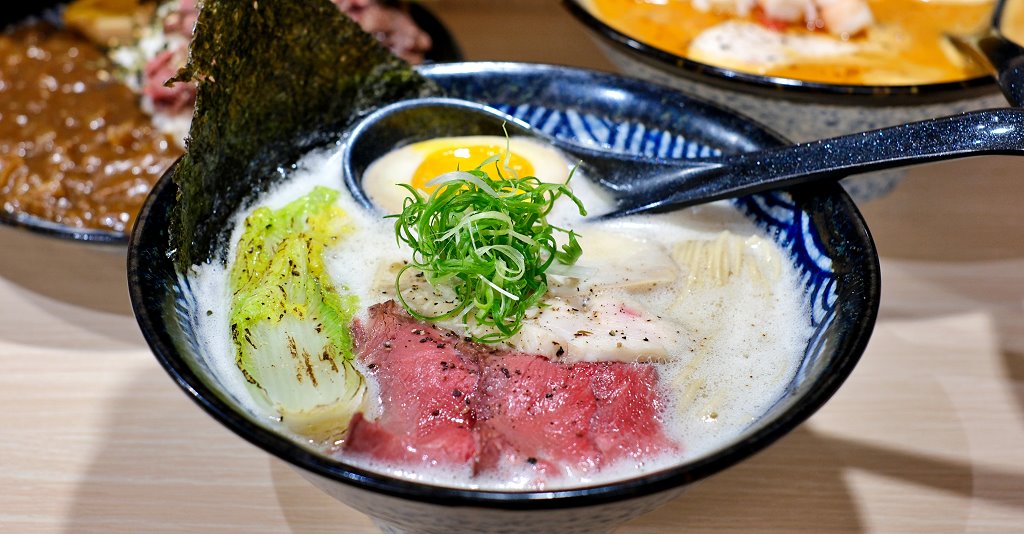 【好物分享】日本B&C小黑泥炭角栓潔顏皂vs菲律賓Likas木瓜皂 @QQ的懶骨頭