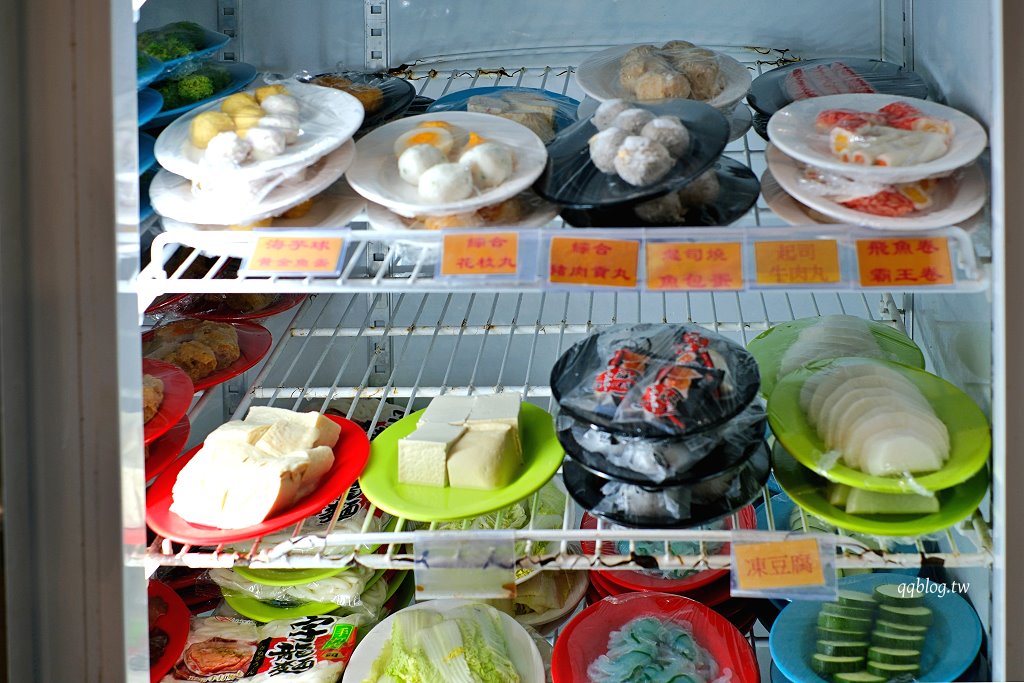 台中北屯︱食藝石頭火鍋 水湳店.傳統現炒火鍋,環境有著濃濃的復古情懷 @QQ的懶骨頭 台中北屯︱食藝石頭火鍋 水湳店.傳統現炒火鍋,環境有著濃濃的復古情懷 @QQ的懶骨頭