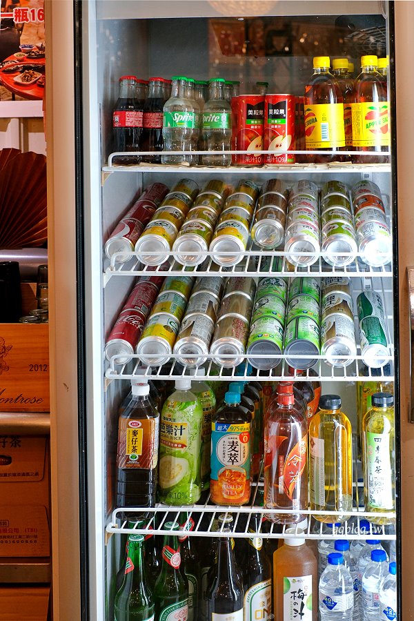 台中北屯︱食藝石頭火鍋 水湳店.傳統現炒火鍋,環境有著濃濃的復古情懷 @QQ的懶骨頭 台中北屯︱食藝石頭火鍋 水湳店.傳統現炒火鍋,環境有著濃濃的復古情懷 @QQ的懶骨頭