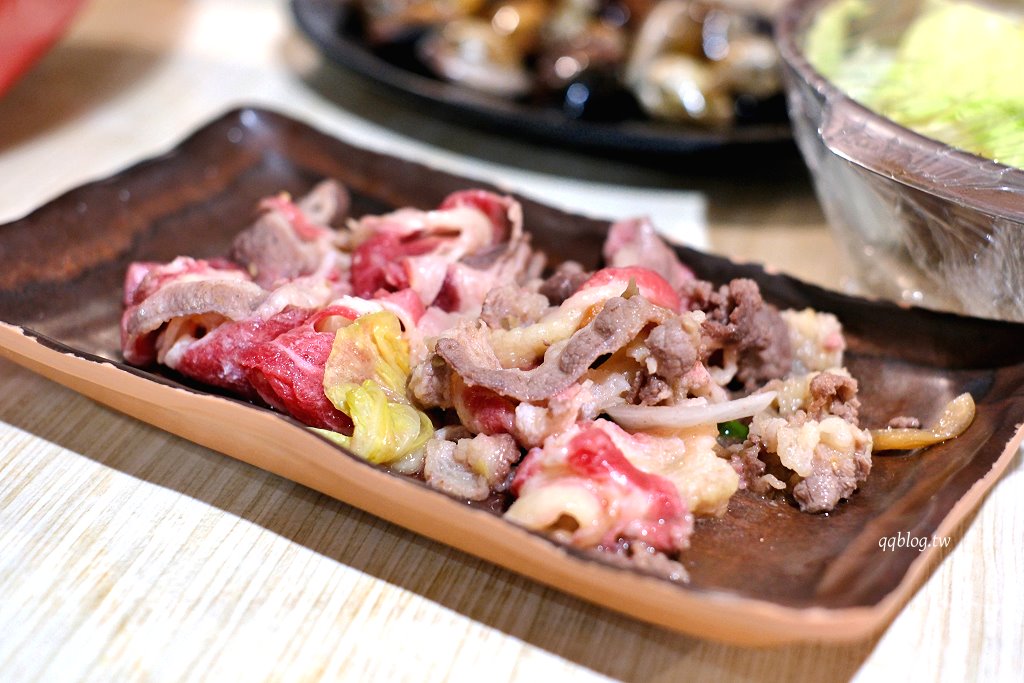 台中北屯︱食藝石頭火鍋 水湳店.傳統現炒火鍋,環境有著濃濃的復古情懷 @QQ的懶骨頭 台中北屯︱食藝石頭火鍋 水湳店.傳統現炒火鍋,環境有著濃濃的復古情懷 @QQ的懶骨頭