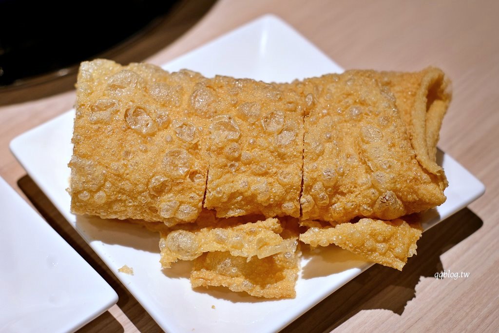 台中北屯︱老沙茶潮汕火鍋．手炒沙茶香氣濃，食材新鮮價位偏高 @QQ的懶骨頭