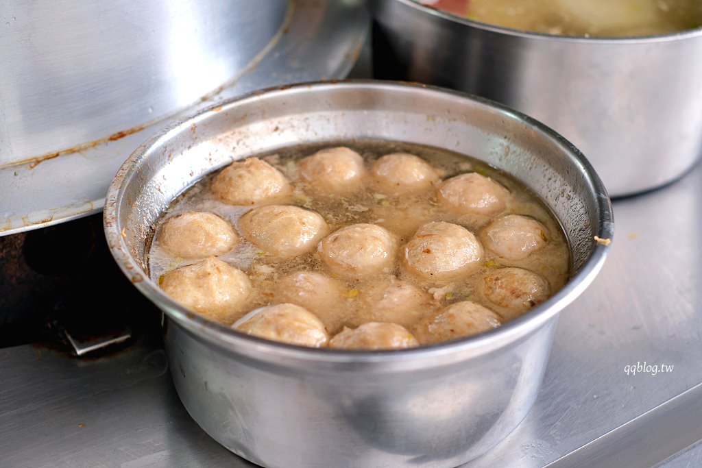 台中東勢︱阿婆炒麵．東勢人氣早午餐，簡單又不失美味，一碗就可以吃很飽 @QQ的懶骨頭