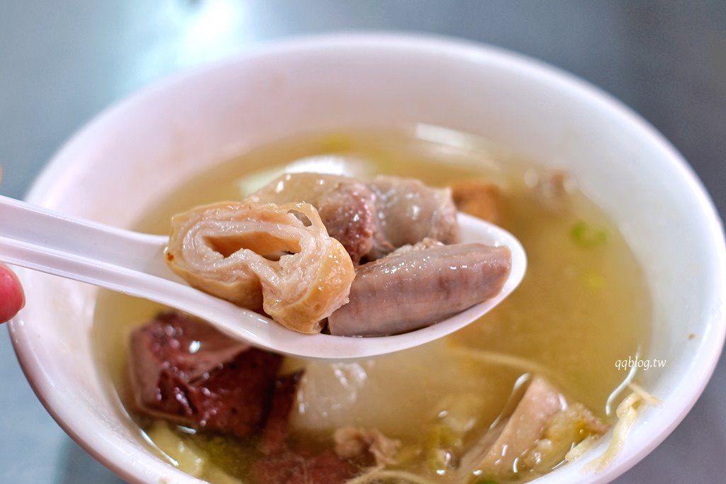 台中東勢︱阿婆炒麵．東勢人氣早午餐，簡單又不失美味，一碗就可以吃很飽 @QQ的懶骨頭