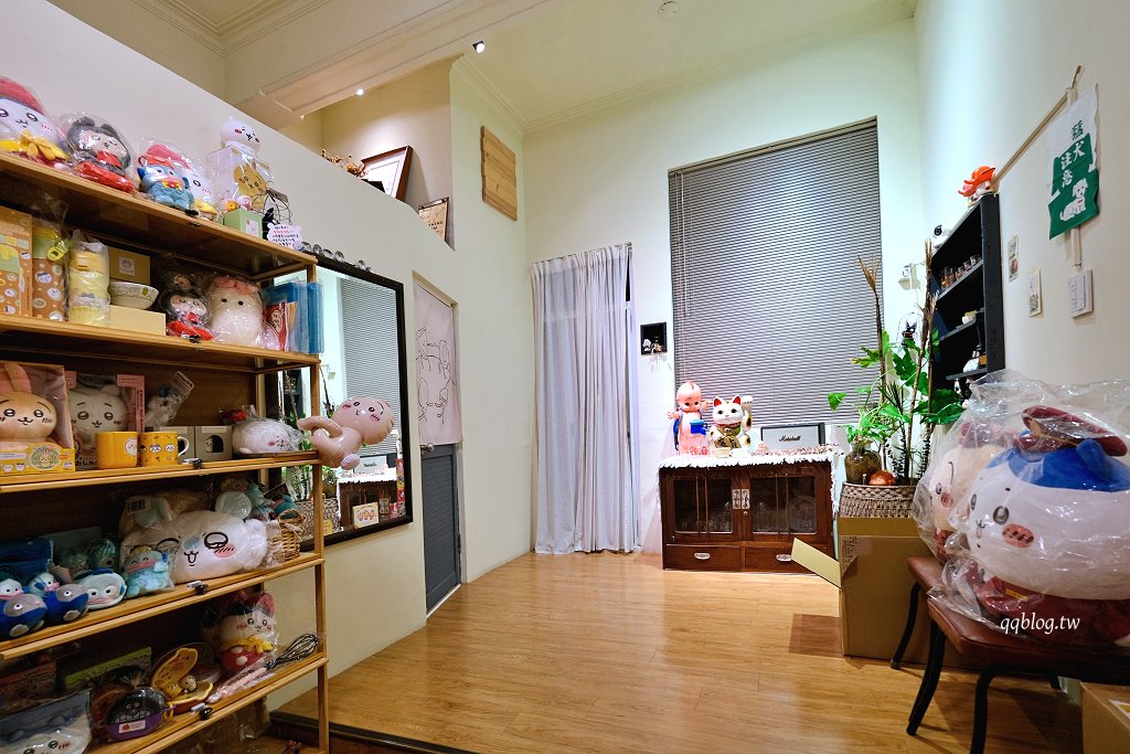 高雄前金︱晴。晨甜點咖啡．結合選物店的老宅甜點咖啡 @QQ的懶骨頭