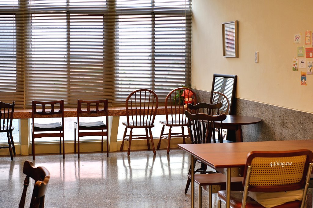 高雄前金︱晴。晨甜點咖啡．結合選物店的老宅甜點咖啡 @QQ的懶骨頭