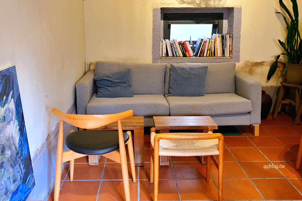 台中大肚︱一斤面包．大肚山上三合院裡的麵包香，一個星期只營業五、六、日 @QQ的懶骨頭