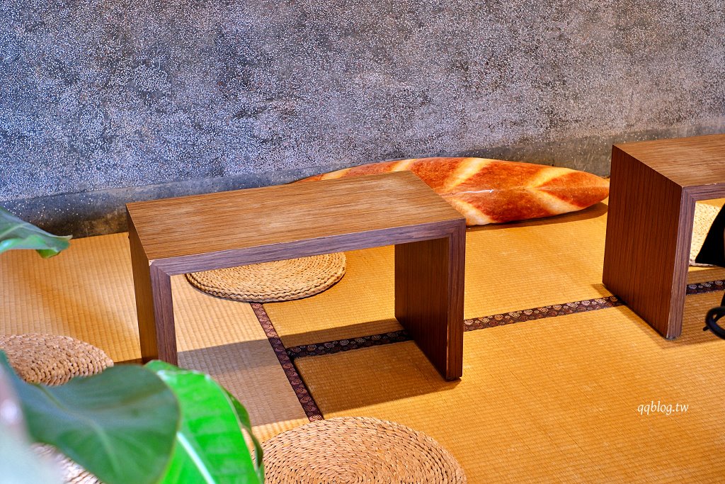 台中大肚︱一斤面包．大肚山上三合院裡的麵包香，一個星期只營業五、六、日 @QQ的懶骨頭