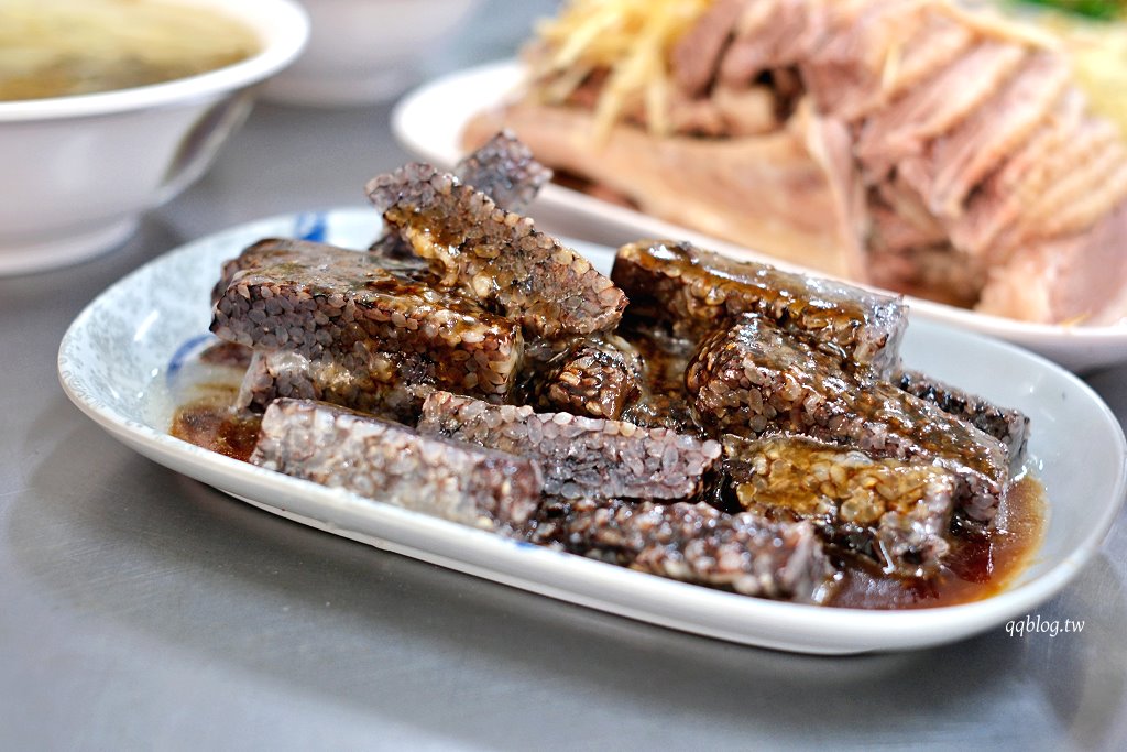 台中大肚︱王田鵝肉．運匠司機最愛的鵝肉店，超大一盤吃的很過癮 @QQ的懶骨頭