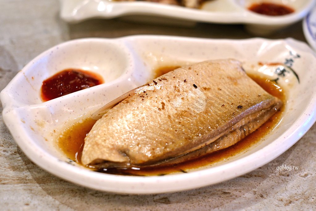 高雄鹽埕︱米糕城．在地80年的老味道，南部口味經典小吃 @QQ的懶骨頭
