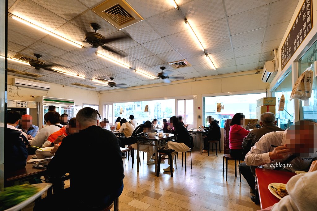 高雄仁武︱仁武烤鴨．下午2:00才營業，生意還是好到爆炸的美味烤鴨 @QQ的懶骨頭