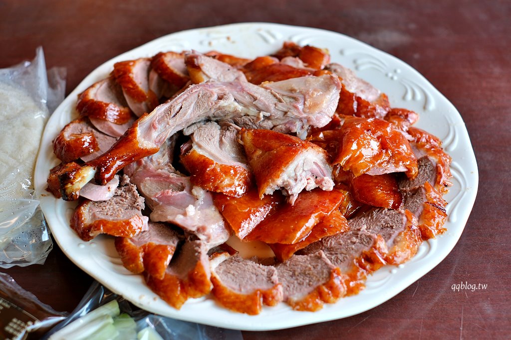 高雄仁武︱仁武烤鴨．下午2:00才營業，生意還是好到爆炸的美味烤鴨 @QQ的懶骨頭