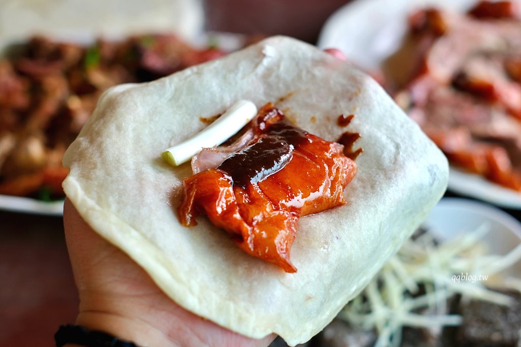 高雄仁武︱仁武烤鴨．下午2:00才營業，生意還是好到爆炸的美味烤鴨 @QQ的懶骨頭