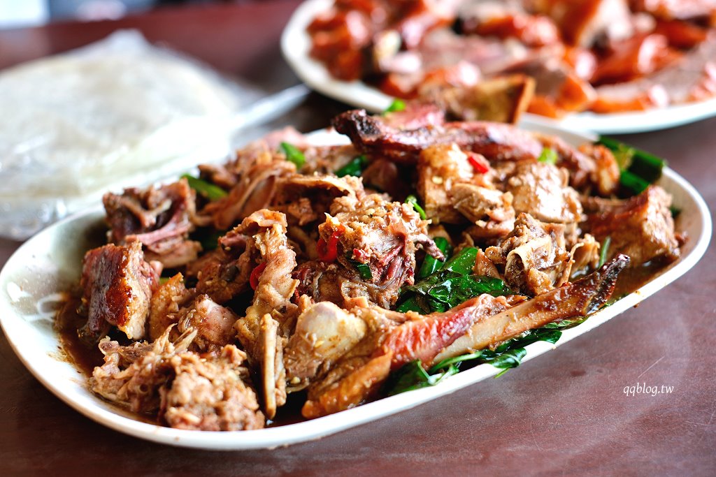 高雄仁武︱仁武烤鴨．下午2:00才營業，生意還是好到爆炸的美味烤鴨 @QQ的懶骨頭