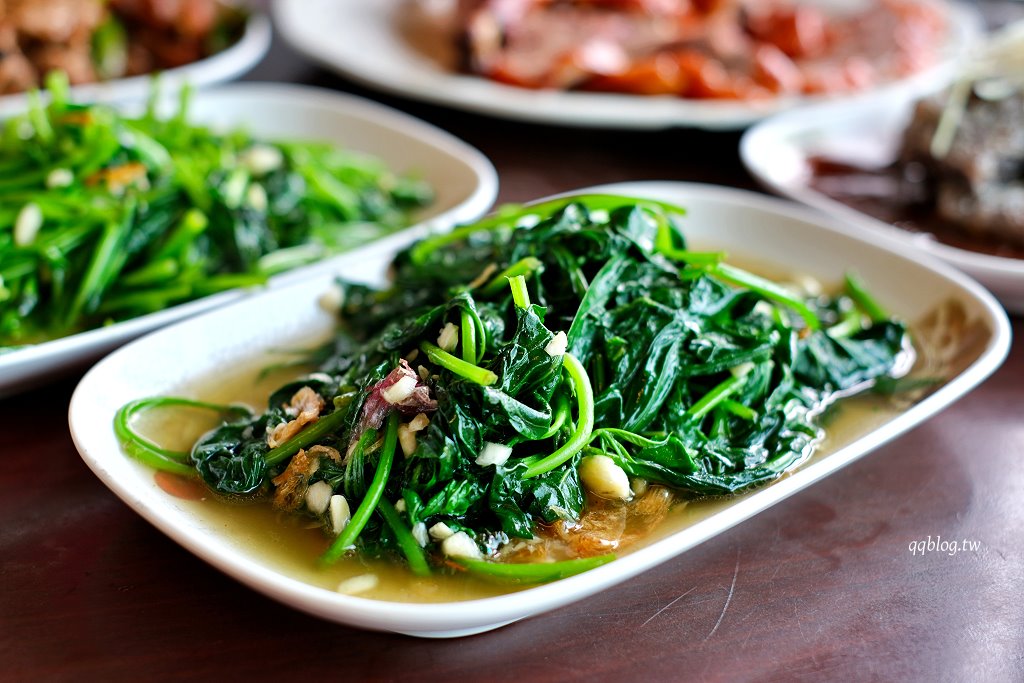 高雄仁武︱仁武烤鴨．下午2:00才營業，生意還是好到爆炸的美味烤鴨 @QQ的懶骨頭