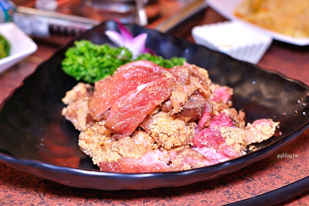 台中北屯︱溫叨古早味料理餐廳．三合院裡的古早味料理，連續多年獲得米其林指南推薦 @QQ的懶骨頭