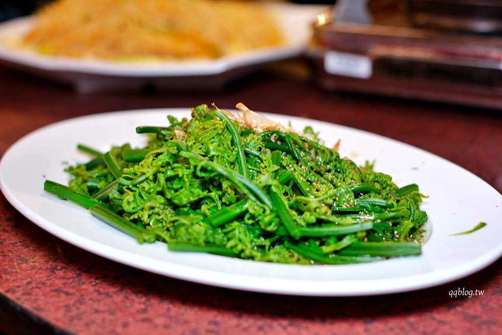 台中北屯︱溫叨古早味料理餐廳．三合院裡的古早味料理，連續多年獲得米其林指南推薦 @QQ的懶骨頭