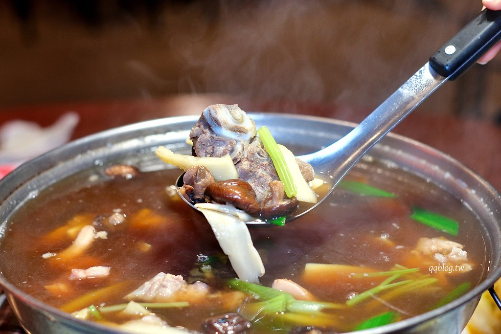 台中北屯︱溫叨古早味料理餐廳．三合院裡的古早味料理，連續多年獲得米其林指南推薦 @QQ的懶骨頭
