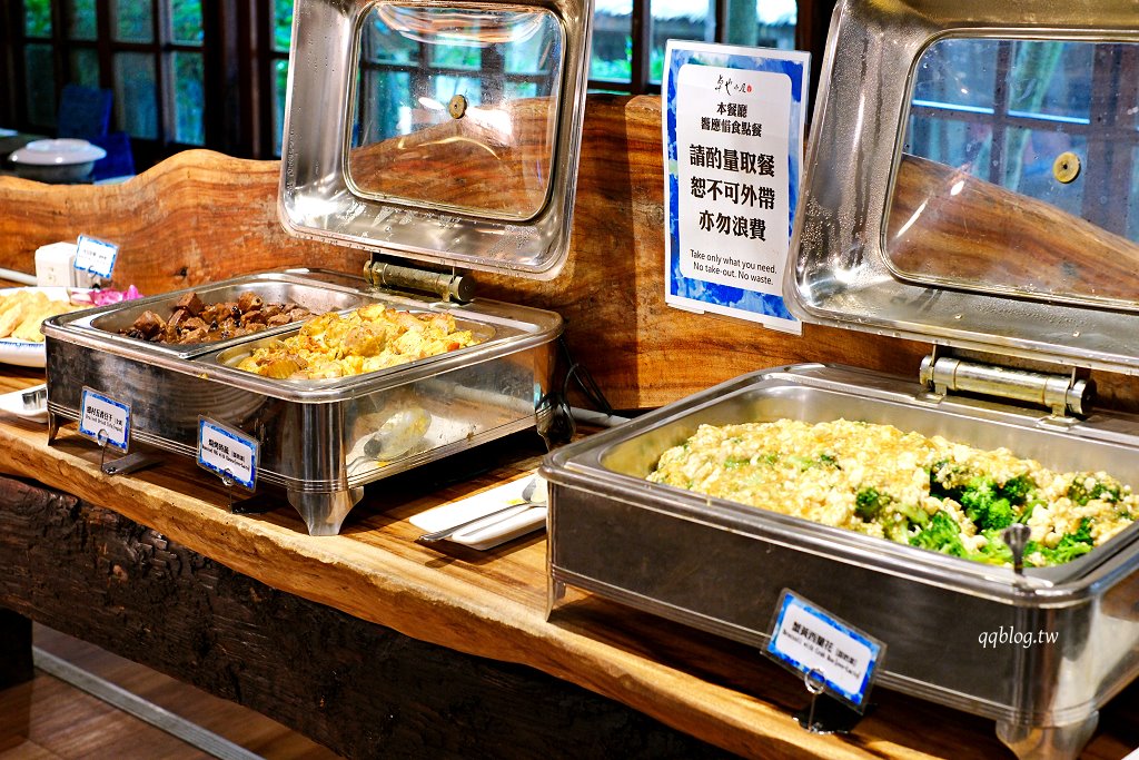 苗栗三義︱卓也小屋渡假園區．春暖花開賞花的季節，療鬱手作花朵移印染，蔬食百匯+下午茶，玩樂一整天 @QQ的懶骨頭