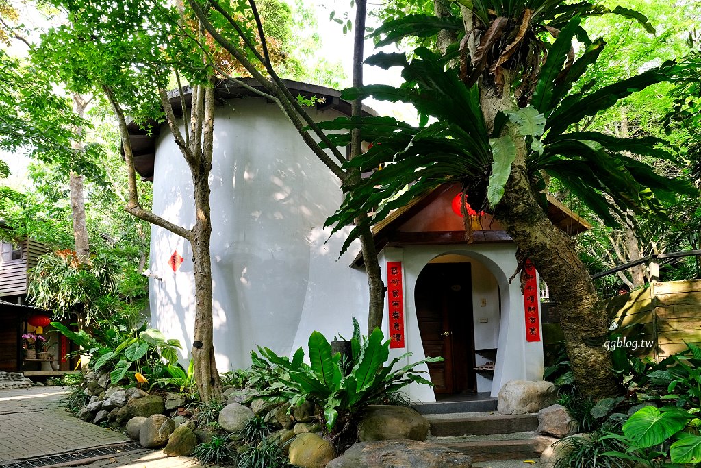 苗栗三義︱卓也小屋渡假園區．春暖花開賞花的季節，療鬱手作花朵移印染，蔬食百匯+下午茶，玩樂一整天 @QQ的懶骨頭