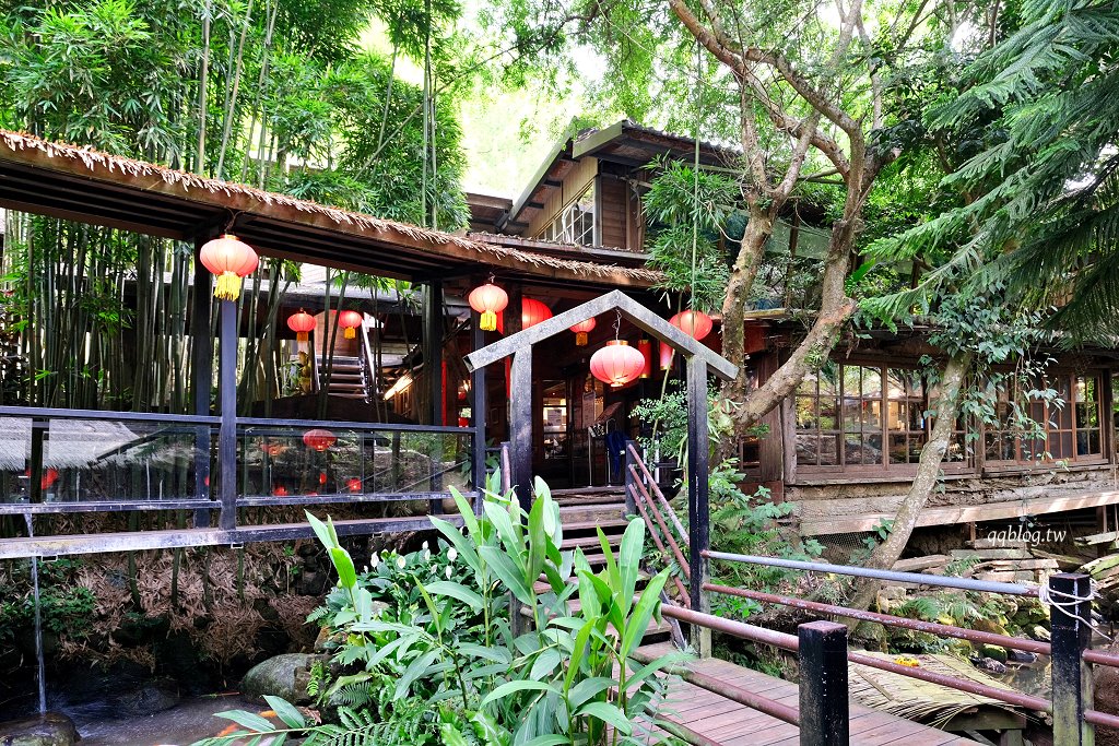 苗栗三義︱卓也小屋渡假園區．春暖花開賞花的季節，療鬱手作花朵移印染，蔬食百匯+下午茶，玩樂一整天 @QQ的懶骨頭