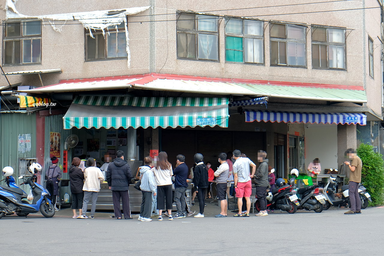 台中清水 清水 白 燒炸粿上午場 清水人的早午餐 炸粿 蚵炸都好吃 食尚玩家報導推薦 Qq的懶骨頭