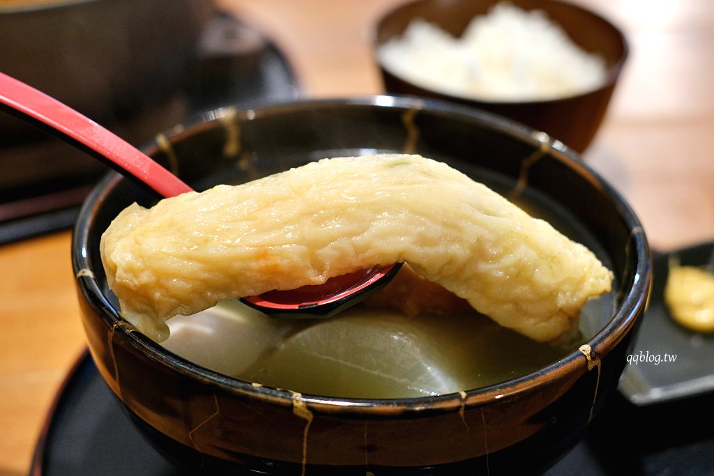 台中東區︱茶寮侘助．飄香在老宅裡的美味的日式咖哩和甜點 @QQ的懶骨頭
