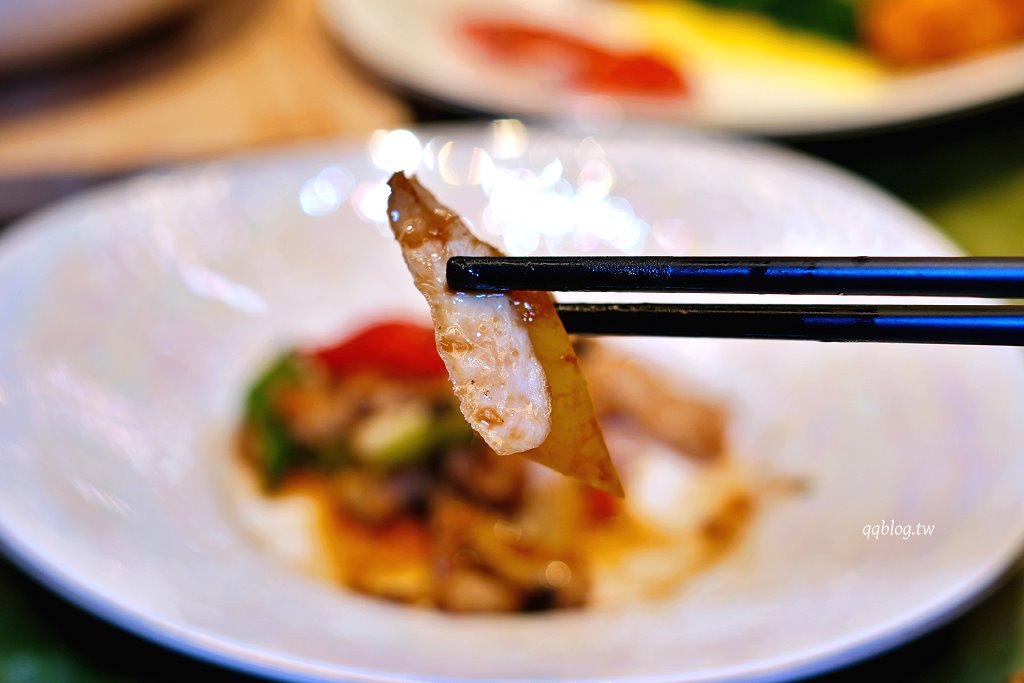 台中北屯︱漢來名人坊@台中漢神洲際．香港米其林品牌台中最新分店，新增燒臘部、片皮鴨 @QQ的懶骨頭