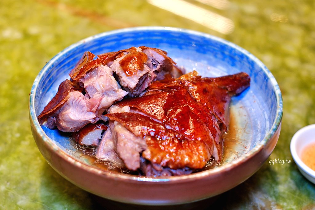 台中北屯︱漢來名人坊@台中漢神洲際．香港米其林品牌台中最新分店，新增燒臘部、片皮鴨 @QQ的懶骨頭