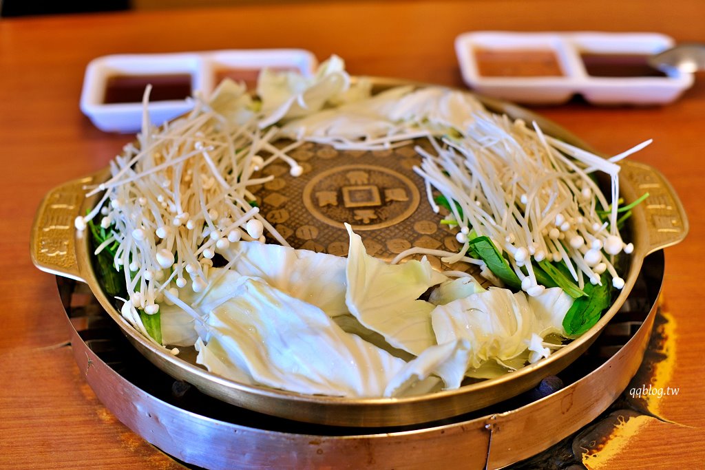 台中西區︱韓香亭韓國料理.台中老牌韓國料理,平日午餐459元就有銅盤烤肉、海鮮煎餅吃到飽 @QQ的懶骨頭 台中西區︱韓香亭韓國料理.台中老牌韓國料理,平日午餐459元就有銅盤烤肉、海鮮煎餅吃到飽 @QQ的懶骨頭