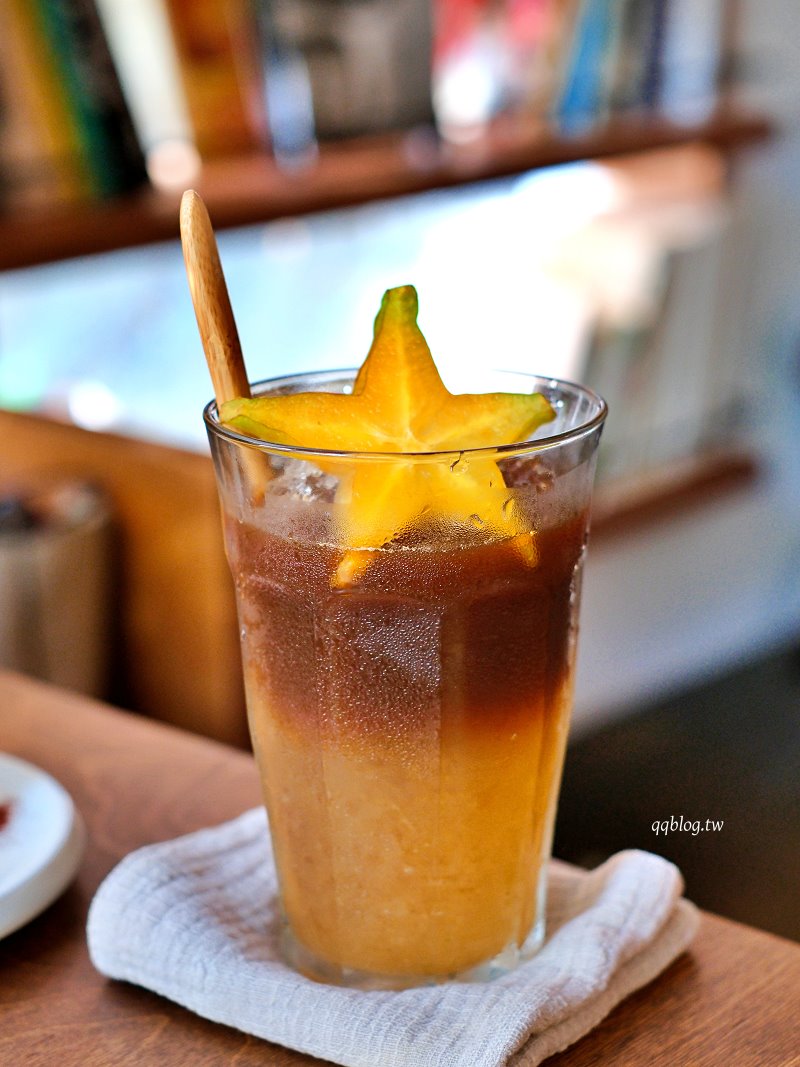 台中西區︱KOPHY coffee&philosophy.精誠商號老字號咖啡館,環境舒適還不限時 @QQ的懶骨頭 台中西區︱KOPHY coffee&philosophy.精誠商號老字號咖啡館,環境舒適還不限時 @QQ的懶骨頭
