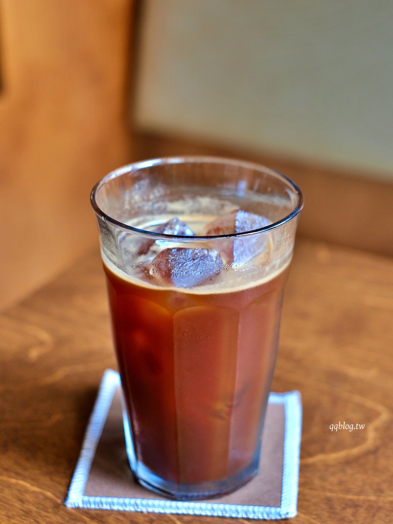 台中西區︱KOPHY coffee&philosophy.精誠商號老字號咖啡館,環境舒適還不限時 @QQ的懶骨頭 台中西區︱KOPHY coffee&philosophy.精誠商號老字號咖啡館,環境舒適還不限時 @QQ的懶骨頭