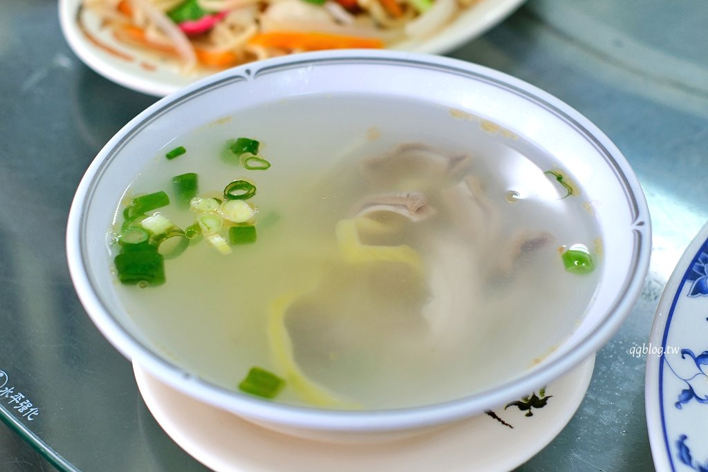 台中烏日︱平價海產現炒．餐點選擇性多，價格親民 @QQ的懶骨頭