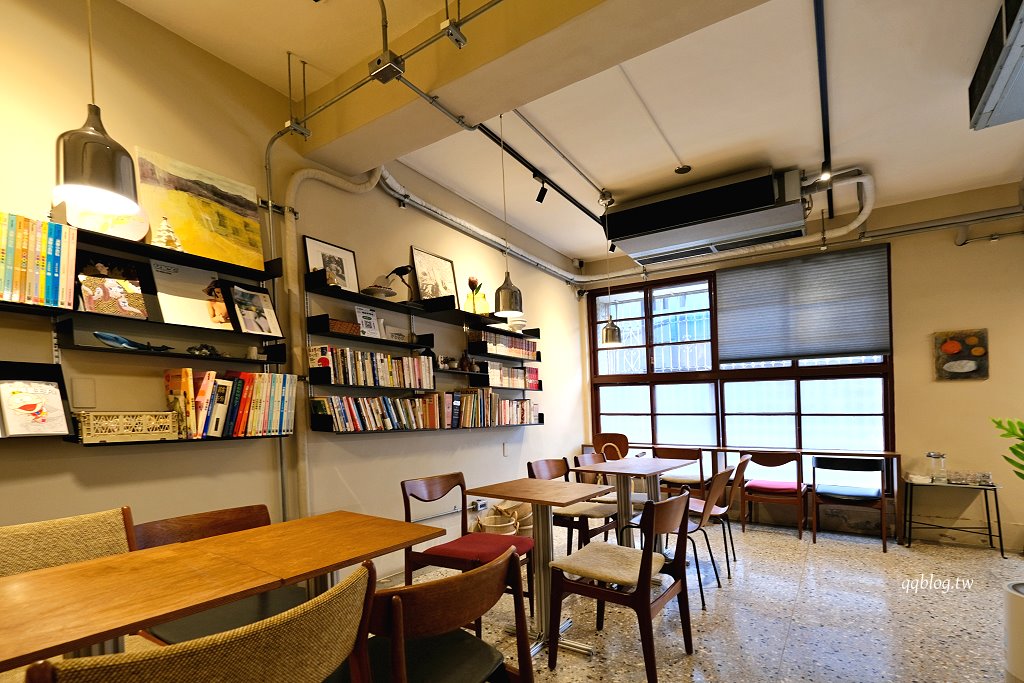 台中西區︱若草甜點店.搬新家環境更舒適,甜點依然有水準 @QQ的懶骨頭 台中西區︱若草甜點店.搬新家環境更舒適,甜點依然有水準 @QQ的懶骨頭