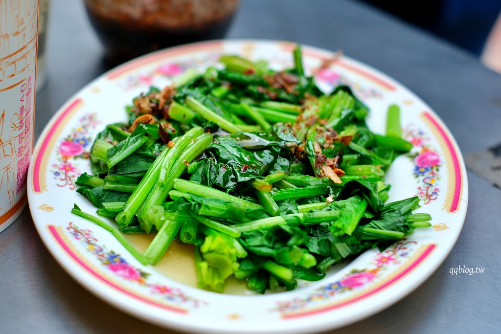 苗栗通宵︱老杜牛肉麵．在地營業超過40年老麵店，很家常的口味 @QQ的懶骨頭