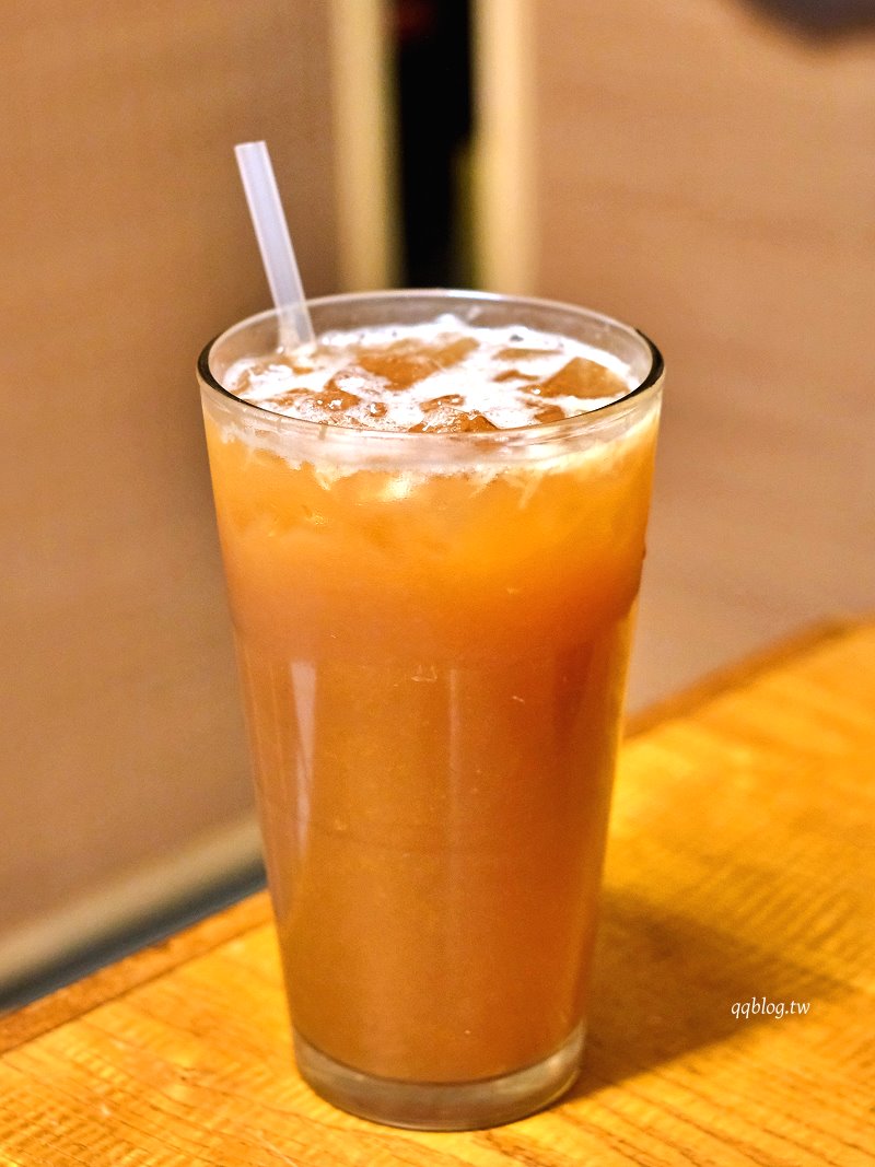 台中北區︱雙江茶行．營業超過40年的老牌泡沫紅茶店，檸檬紅茶絕對必點 @QQ的懶骨頭