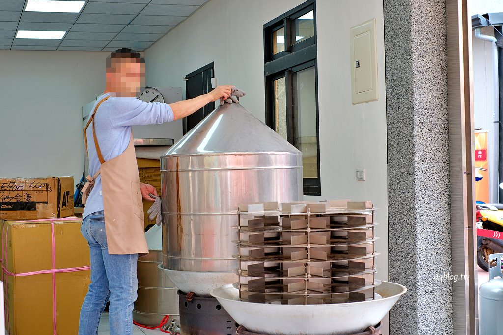 苗栗通宵︱范氏黑糖糕.只賣黑糖糕、桂花糕兩種,也有半半口味 @QQ的懶骨頭 苗栗通宵︱范氏黑糖糕.只賣黑糖糕、桂花糕兩種,也有半半口味 @QQ的懶骨頭