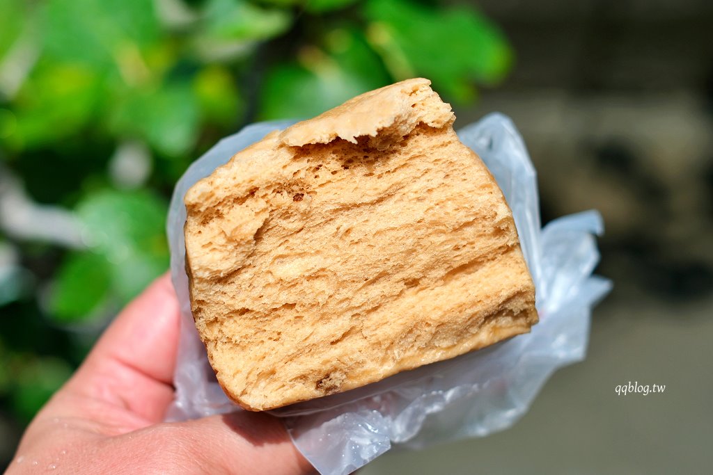苗栗通宵︱阿潔老麵饅頭．堅持老麵發酵揉製麵糰，選用當地食材，鬆軟又香Q @QQ的懶骨頭