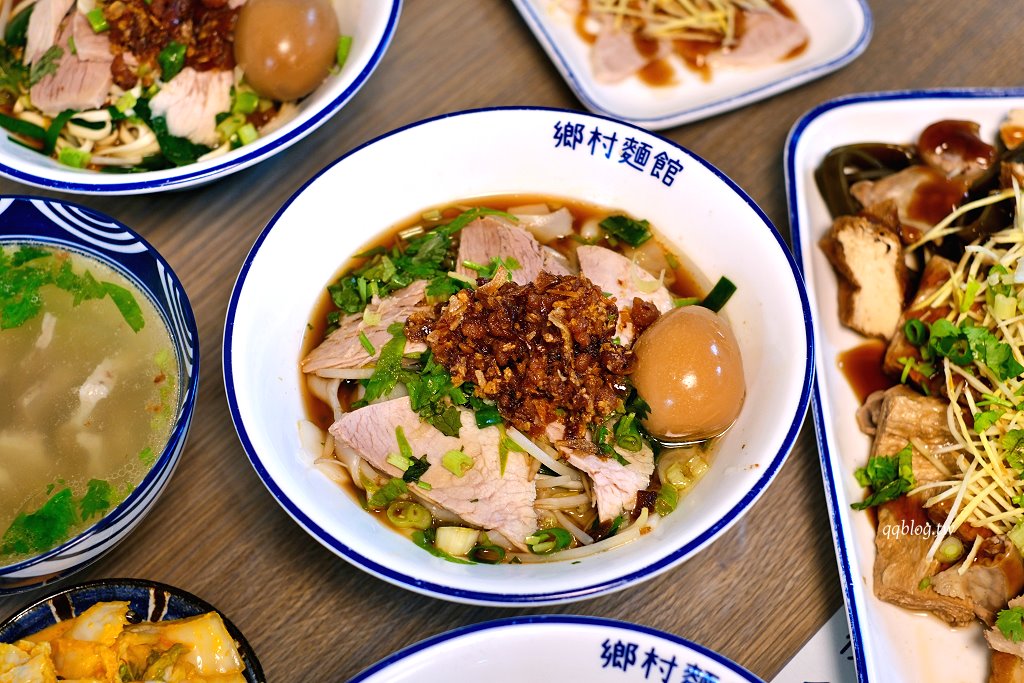 苗栗三義︱鄉村麵館．傳承三代的老字號客家麵館，用餐空間寬敞舒適 @QQ的懶骨頭